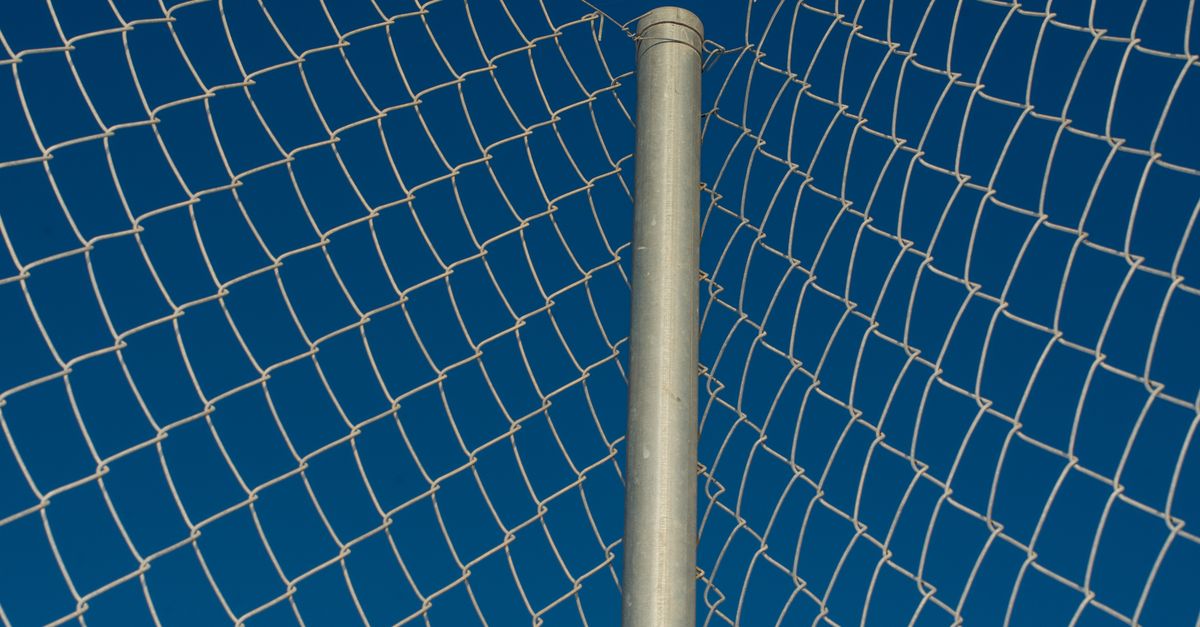 Effective Strategies for Setting Up Temporary Fencing at Outdoor Events