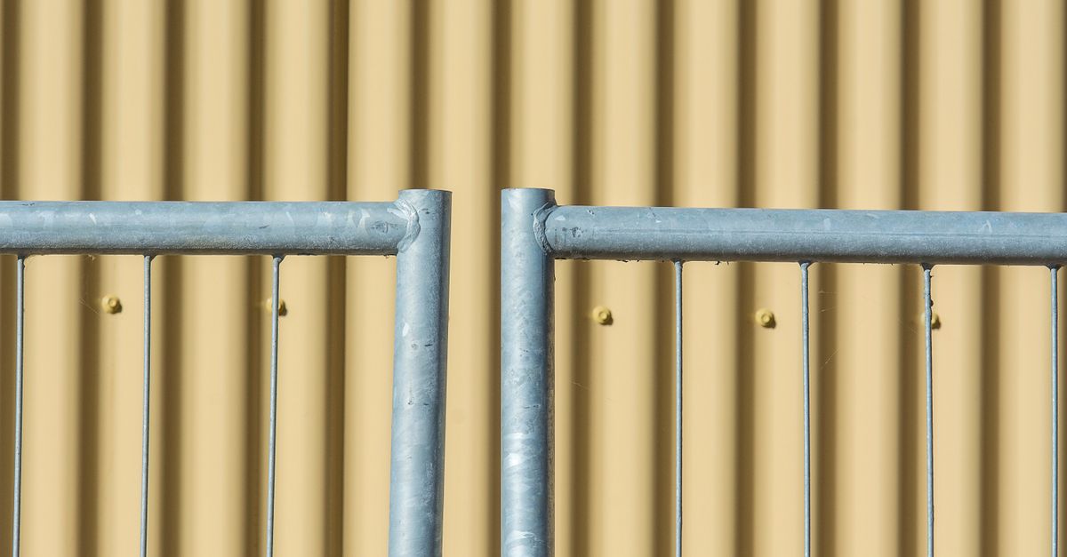 Seasonal Maintenance Tips for Pool Fencing in Geelong